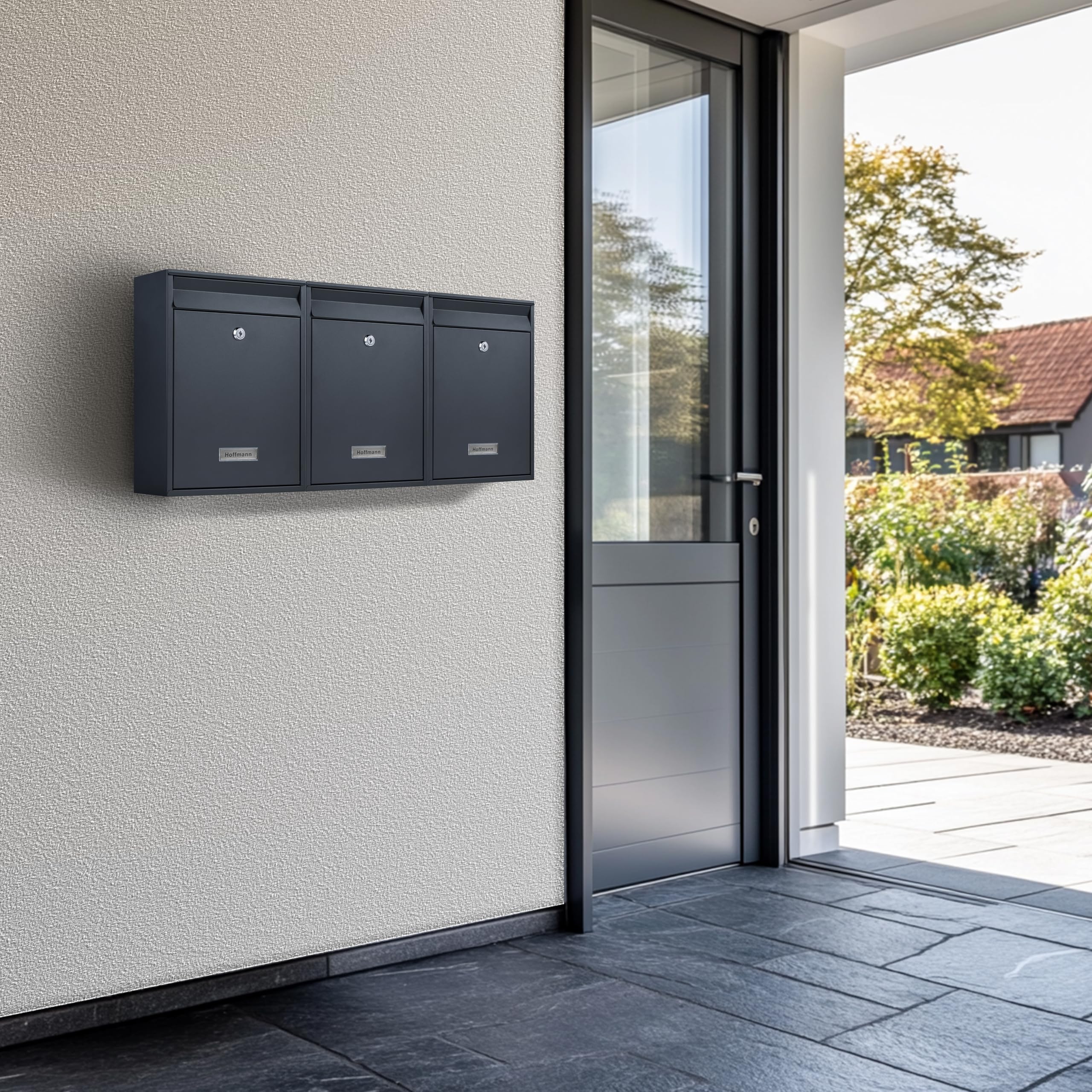 Zedelmaier Mehrfamilienhaus personalisiert 3er Briefkastensysteme DIN C4 Briefkastenanlage Briefkästen Wandbriefkasten Postkasten inkl. 4 Schlüsseln 26x35x8,5cm Anthrazit XL