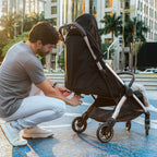 Maxi-Cosi Eva3 Kinderwagen, 0–4 Jahre, 0–22 kg, Baby Kinderwagen, Leicht und kompakt, Flache Liegeposition, 3 Liegepositionen, Automatisch mit 1 Hand klappbar, Tragegurt, Essential Black Champagne