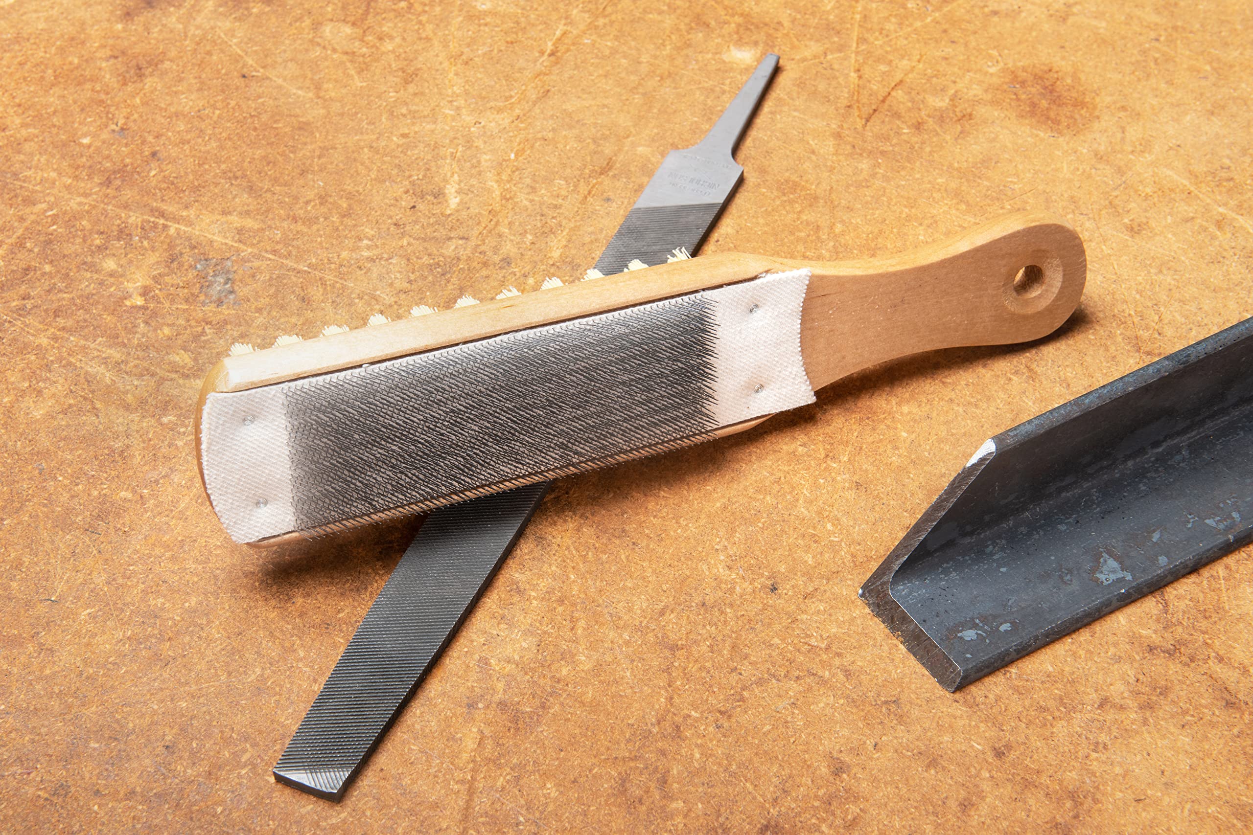 Crescent Nicholson 21467 Aktenkarte und Pinsel, Holzsockel, 254 mm
