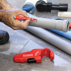 RIDGID 40868 Modell PTEC 5000 Kunststoff-Rohrabschneider, Rohrabschneider für 50 mm