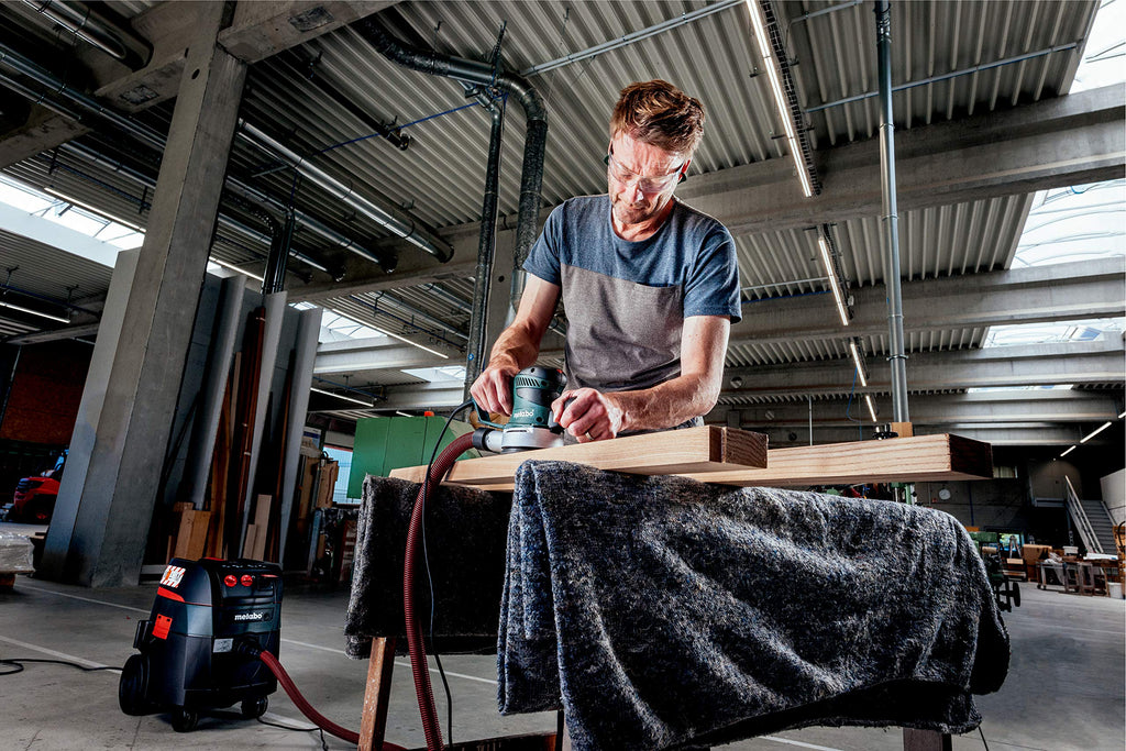 Metabo Exzenterschleifer SXE 450 TurboTec – 600129000 – Mit patentierter Duo-Schwingkreisverstellung, Vario (V)-Elektronik u. v. m. – Nennaufnahmeleistung: 350 W – 4 m Kabellänge