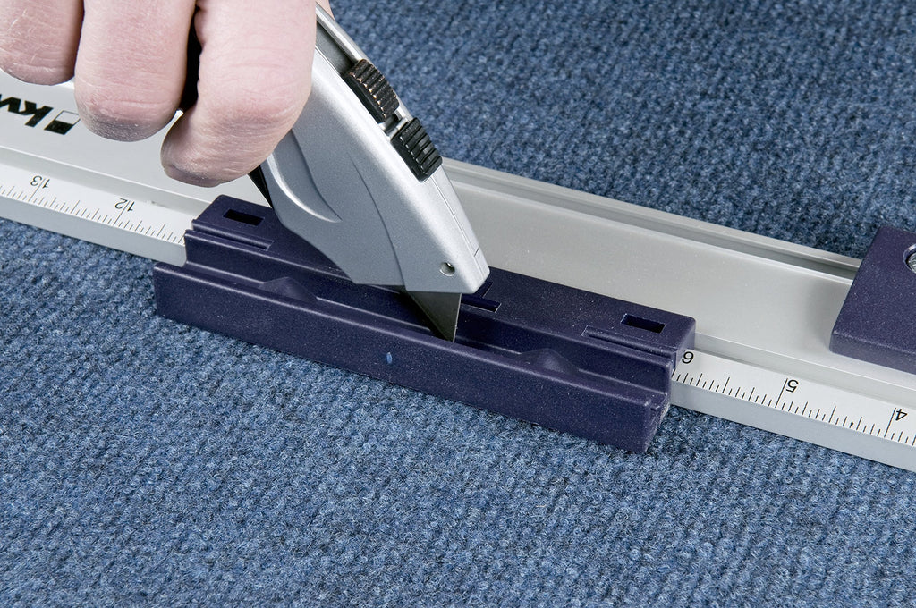 kwb LINE MASTER Präzisionslineal – 800-mm Länge, Universal-Führungsschiene für Kreissäge, Stichsäge und Oberfräse, Lineal für Bastelarbeiten, Zuschnitte und große Zeichnungen, 10-teilig